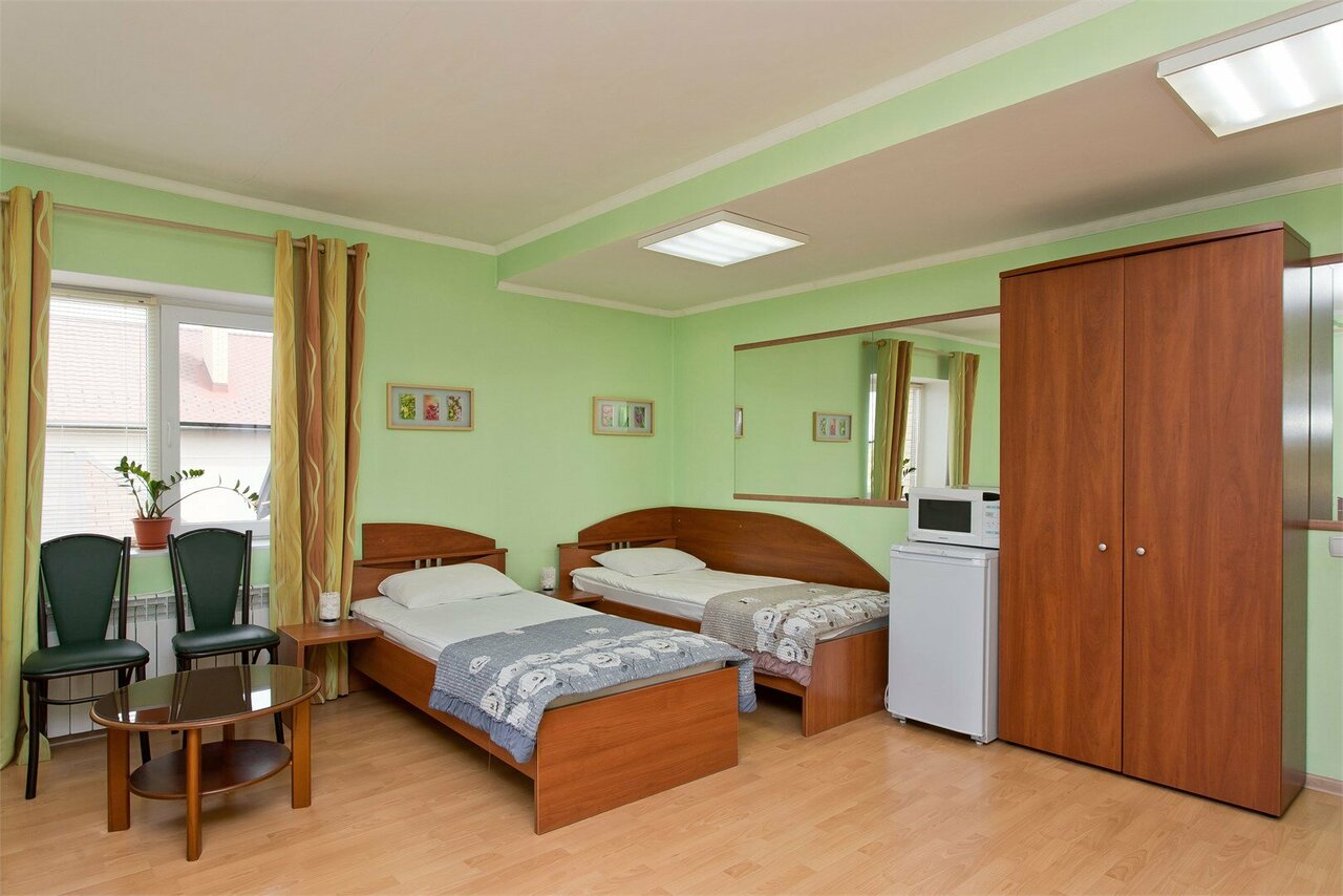 Гостиница Три клена Великий Новгород