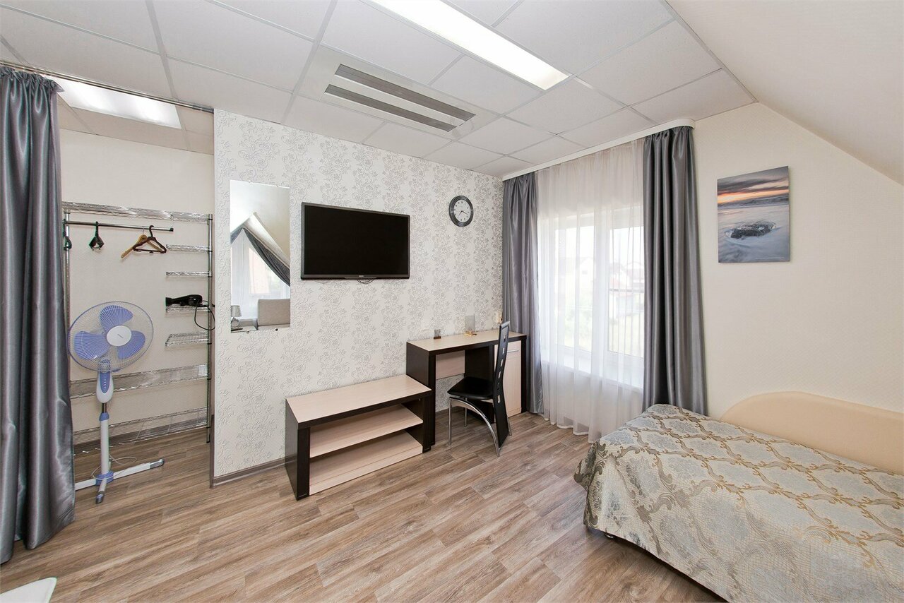 Гостиница Три клена Великий Новгород