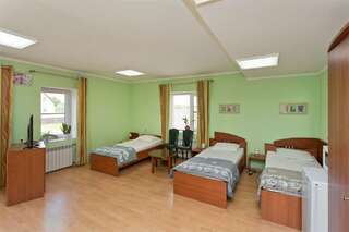 Гостиница Три клена Великий Новгород Трехместный номер - студия-1